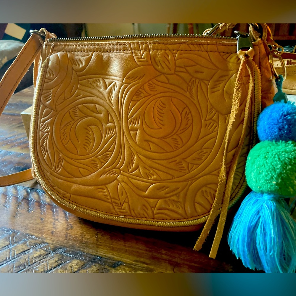 Cute Tan The Sak tooled purse